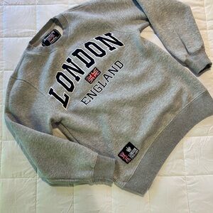 Gray London England Kids Sweatshirt XL I wear as a women’s small